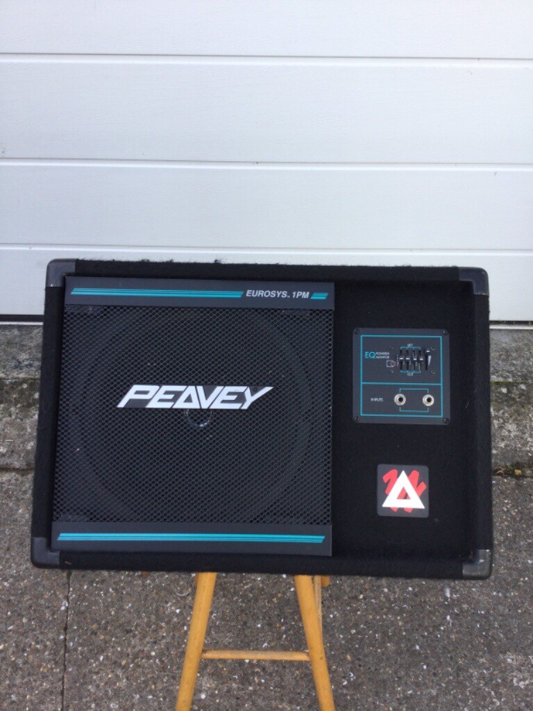 peavey powered monitor